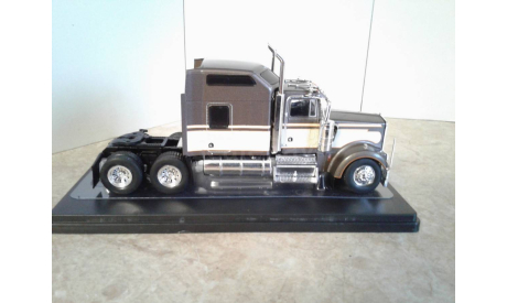 KENWORTH W900 (1990г.) - brown met/beige ... (IXO)..., масштабная модель, 1:43, 1/43