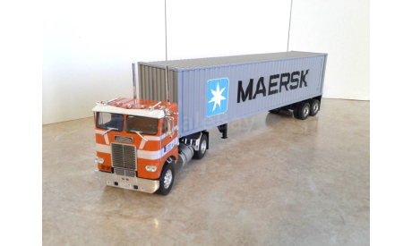 Freightliner COE Day Cab w/Maersk Dry Goods Container 1979, масштабная модель, scale43, IXO