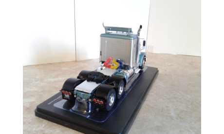 Freightliner Coronado (2012) ... (IXO)..., масштабная модель, scale43
