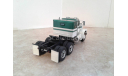 Diamond Reo (1971) Solozugmaschine, weiss/grun ... (NEO)..., масштабная модель, Neo Scale Models, scale43
