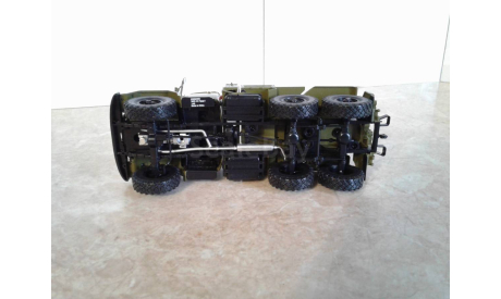 ЗиЛ-131 ’ГРАД-1’ ... (Легендарные грузовики СССР) ..., масштабная модель, scale43