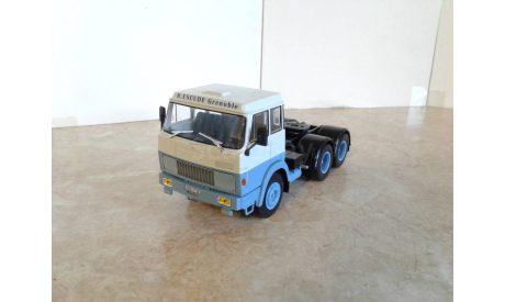 Hanomag-Henschel F221 (1969-1974) ...(IXO/Altaya)..., масштабная модель, scale43