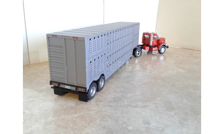 Autocar A64B (1970), серия «Semi-Remorque Americains» №26, масштабная модель, IXO, scale43