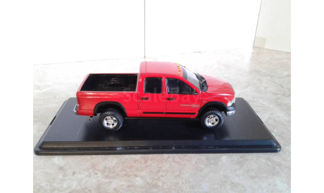 DODGE RAM Power Wagon (2005), red / black  ... (Spark) ..., масштабная модель, scale43