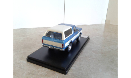 FORD Bronco (1978)  ... (PremiumX)..., масштабная модель, Premium X, scale43