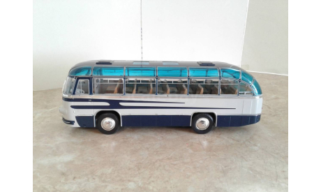 ЛАЗ-695 ... (Ultra Models) ..., масштабная модель, scale43
