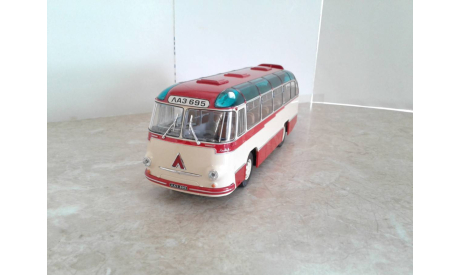 ЛАЗ-695Б ... (Ultra Models) ..., масштабная модель, scale43