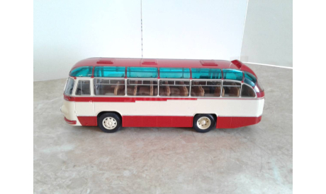 ЛАЗ-695Б ... (Ultra Models) ..., масштабная модель, scale43