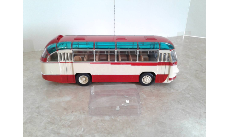 ЛАЗ-695Б ... (Ultra Models) ..., масштабная модель, scale43
