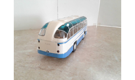 ЛАЗ-695Б ... (Ultra Models) ..., масштабная модель, scale43