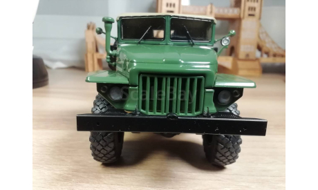 УРал-375 седельный тягач тентованный 1/43, масштабная модель, АИСТ, scale43