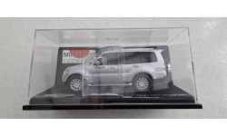 Mitsubishi Pajero 4. Левый руль. Дилерская