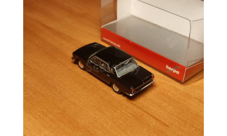 024344 Волга ГАЗ М24 черная 1:87 Herpa, масштабная модель, scale87