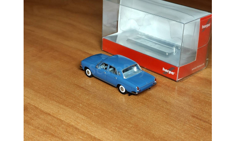 024344-005 Волга ГАЗ М24 синяя 1:87 Herpa, масштабная модель, scale87