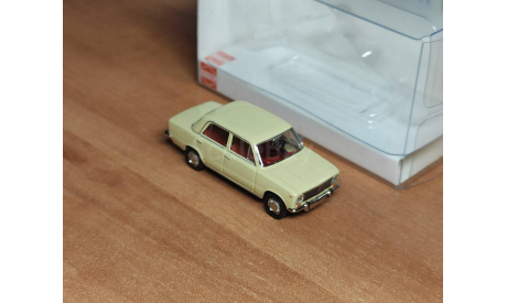 50112 Lada 1200 (ВАЗ-2101) бежевая 1:87 Busch, масштабная модель, scale87