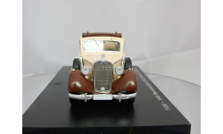 1/43 Mercedes-Benz 260D Pullman Landaulet 1940