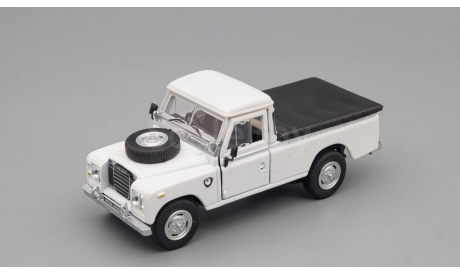 LAND ROVER Series 109 Pickup, white, масштабная модель, Bauer/Cararama/Hongwell, scale43