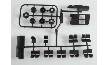 Сборная модель ЛАЗ-695Н, сборная модель автомобиля, AVD Models, scale43