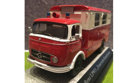 1:43 MERCEDES LP911 Feuerwehr  Premium Classixxs, масштабная модель, 1/43, Mercedes-Benz