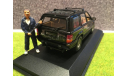 1:43 Jeep Grand Cherokee Minichamps + фигурка ’правильный пацан’ в подарок. Раритет, масштабная модель, 1/43