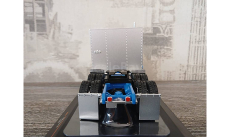 GMC General year (1980) silver / blue, масштабная модель, IXO грузовики (серии TRU), scale43