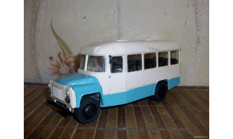 Модель автобуса Кавз 3270 ранний Компаньон, масштабная модель, scale43