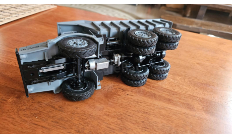 МАЗ 530, масштабная модель, AVD Models, scale43