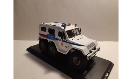 ТРЭКОЛ-39294 Полиция, масштабная модель, scale43