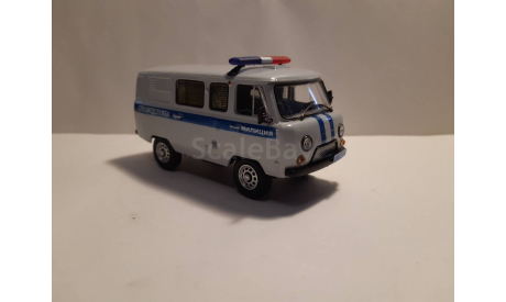 УАЗ 3309 Милиция спецмедслужба, масштабная модель, scale43