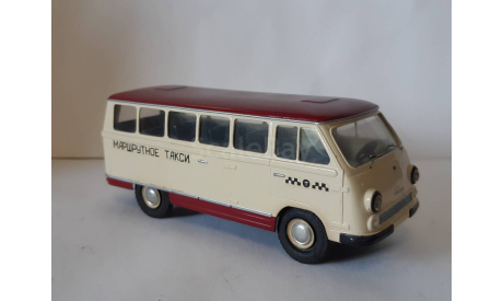 РАФ 977 Маршрутное такси Вектор Моделс, масштабная модель, scale43