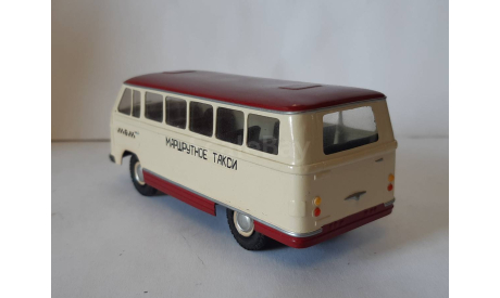 РАФ 977 Маршрутное такси Вектор Моделс, масштабная модель, scale43