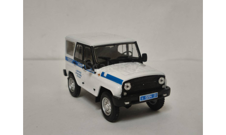 УАЗ ХАНТЕР ПОЛИЦИЯ, масштабная модель, scale43