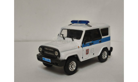УАЗ ХАНТЕР МИЛИЦИЯ, масштабная модель, scale43