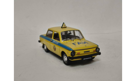 ЗАЗ 968М Запорожец Милиция ГАИ СССР, масштабная модель, scale43