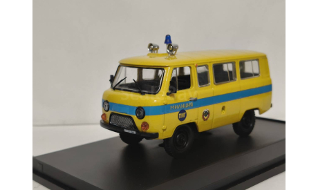 УАЗ 452 Милиция ПМГ, масштабная модель, scale43