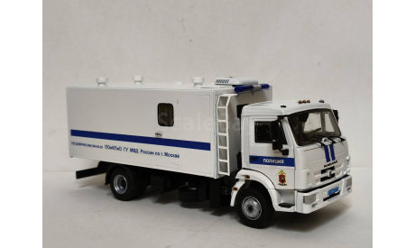 КАМАЗ 4308 Полиция ГУ МВД России г.Москва, масштабная модель, scale43