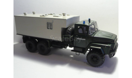 КрАЗ 260 Милиция АЗ, масштабная модель, scale43