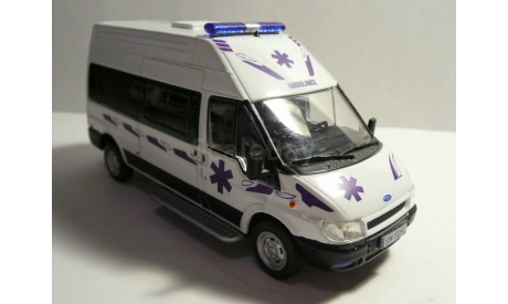 Ford Transit Ambulance, масштабная модель, scale43