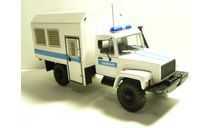 ГАЗ 3308 Садко 4х4 Полиция автозак, масштабная модель, scale43