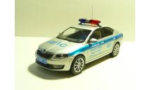 Skoda Octavia A7 Полиция ДПС Москва, масштабная модель, scale43, Škoda