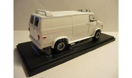 GMC Vandura Custom фургон 1983, масштабная модель, Greenlight Collectibles, 1:43, 1/43