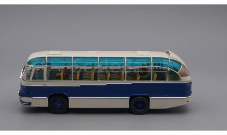 ЛАЗ 695Б городской Ультрамарин (1956), зелено-серый, масштабная модель, ULTRA Models, scale43