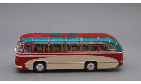 ЛАЗ 695 пригородный Опытный (1956), красно-бежевый, масштабная модель, ULTRA Models, scale43