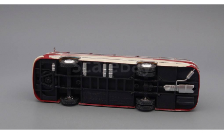 ЛАЗ 695 пригородный Опытный (1956), красно-бежевый, масштабная модель, ULTRA Models, scale43