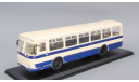 4002B ЛиАЗ 677 бежево-синий, масштабная модель, Classicbus, 1:43, 1/43