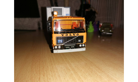 Volvo F12 Совтрансавто с полуприцепом Lamberet, масштабная модель, Start Scale Models (SSM), 1:43, 1/43