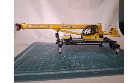 КС-55713 Камышин, сборная модель автомобиля, Kraftsteinmasters, 1:43, 1/43