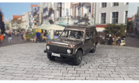 Нива ВАЗ 2131 02, масштабная модель, Ручная работа, 1:43, 1/43