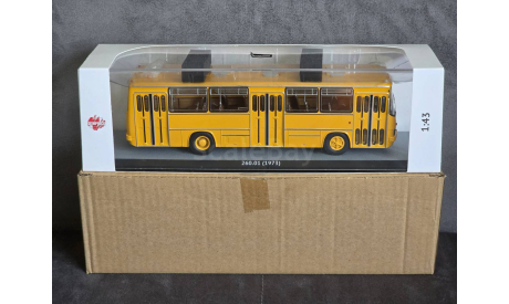 Автобус Икарус 260.01 янтарный Ikarus 260 Демпрайс Demprice КлассикБас ClassicBus, масштабная модель, 1:43, 1/43
