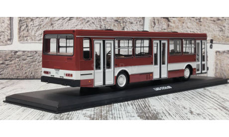 Автобус Лиаз-5256.00 вишнёвый (Liaz 5256), масштабная модель, Classicbus, scale43